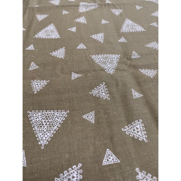 Vintage Style Fabric with White Triangle Patterns Cotton Material 1/2 Yard 38" W - Picture 2 of 6